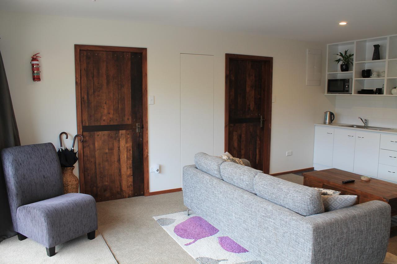 Inn The Bay Bed & Breakfast Kaikoura Exterior foto